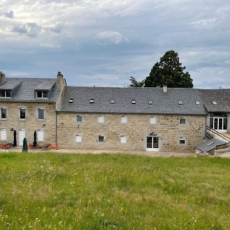 Hotel La Ferme De L'Aubrac Aumont-Aubrac Exterior foto